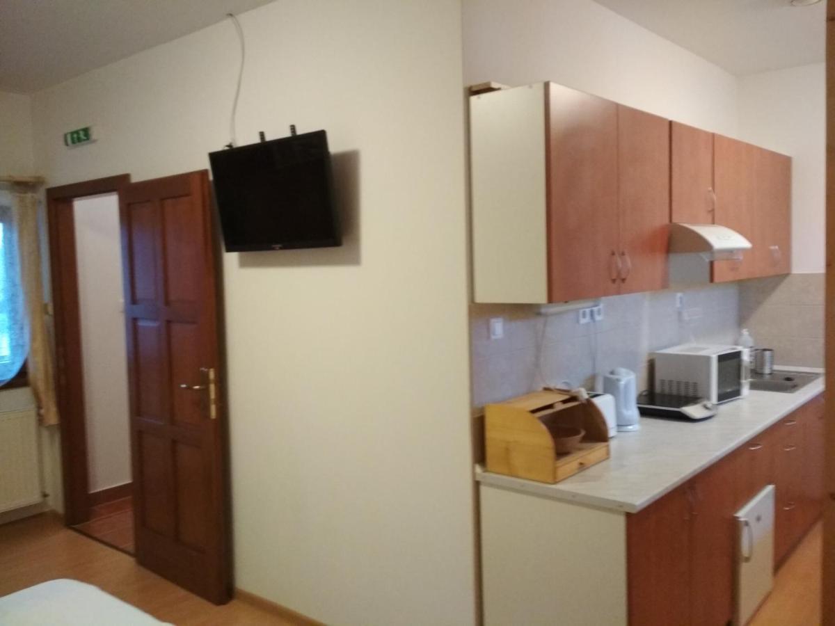 Ferienwohnung Julia Vendeghaz Tar Exterior foto